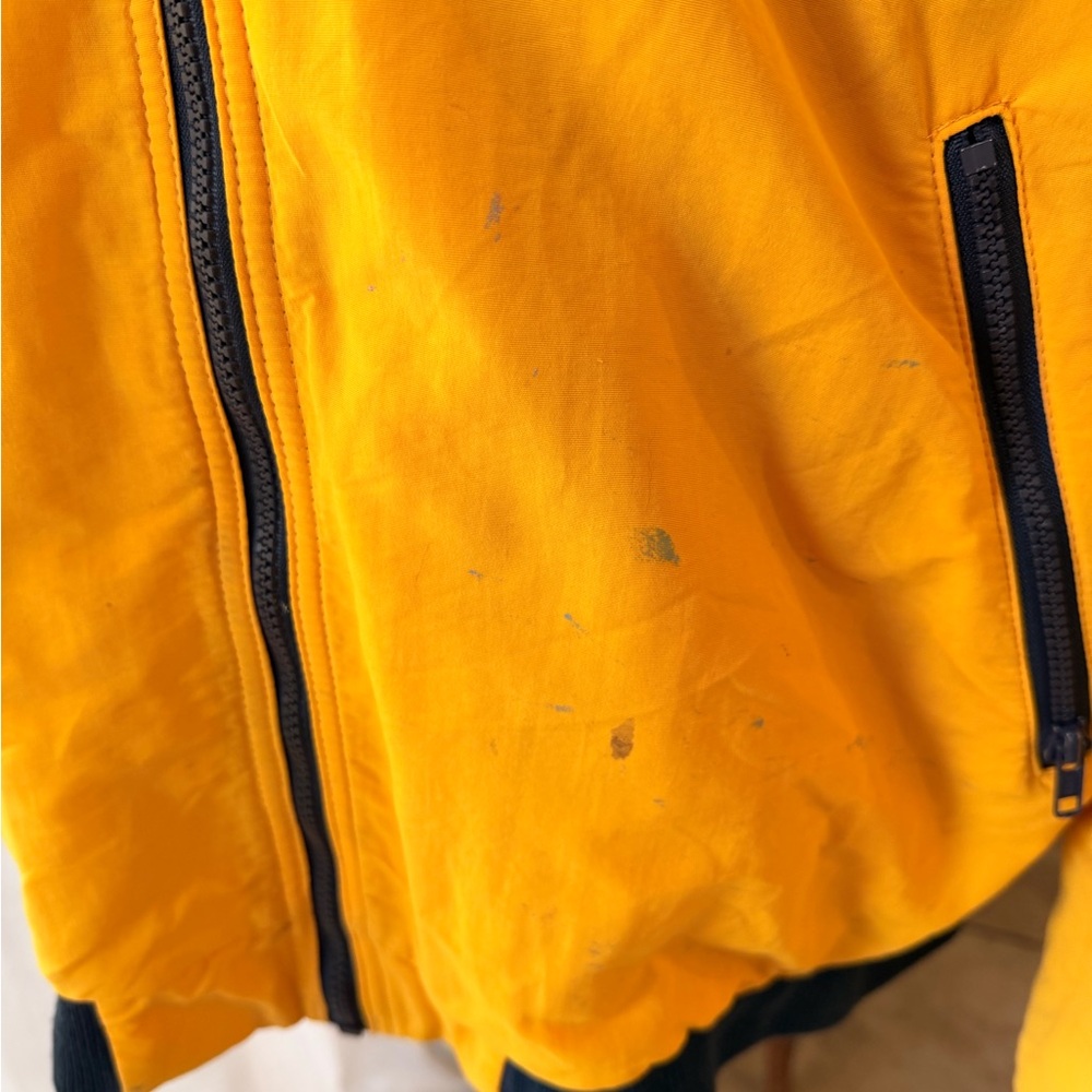 Lands’ End Fleece Lined Squall Jacket Yellow Size M Winter Coat - Picture 2 of 4